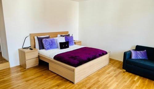 Deluxe Double Room with Shower