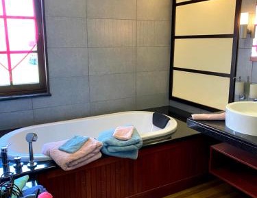 Double Room with Spa Bath