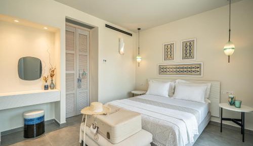 Three-Bedroom Superior Apartment