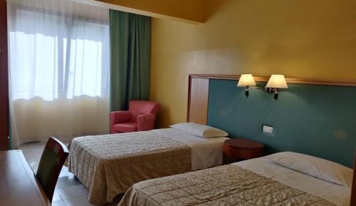 Twin Room with City View