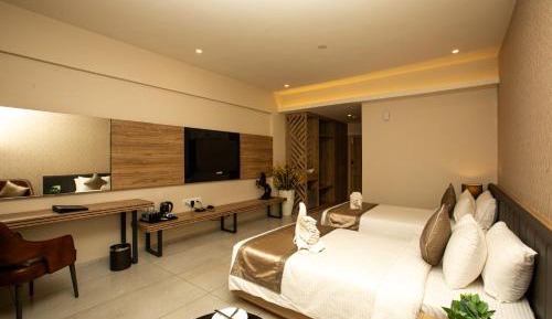 Superior King Room