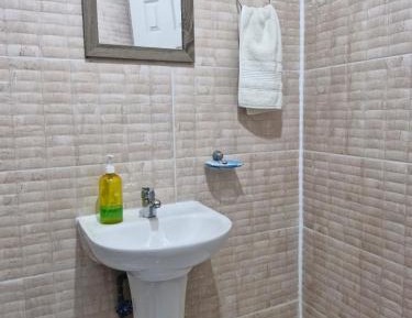 Quadruple Room with Private Bathroom