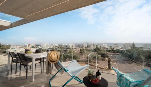 Apartment with Sea View
