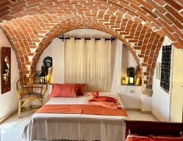 Deluxe Room (2 Adults + 1 Child)