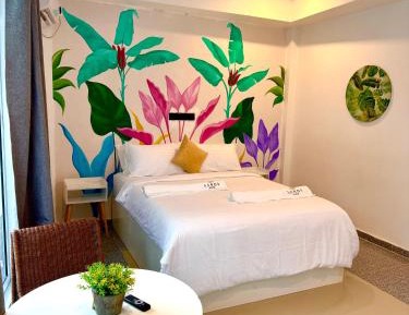 Queen Room with Balcony