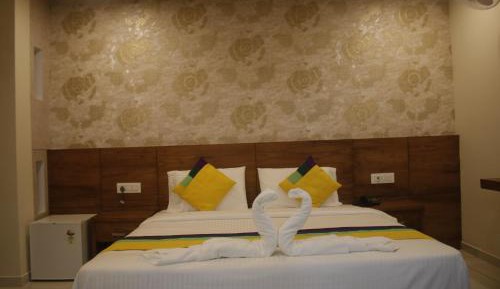 Two-Bedroom Deluxe Apartment