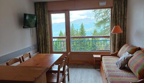 Apartment (5 Adults)