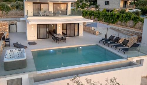 Villa with Private Pool