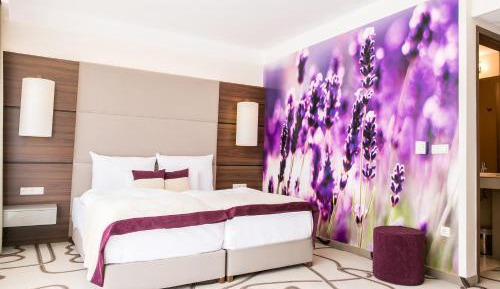 Superior Double or Twin Room with Balcony - Fragrance Room