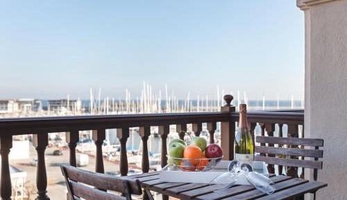 Apartment with Terrace