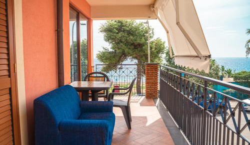 One-Bedroom Apartment with Balcony and Sea View