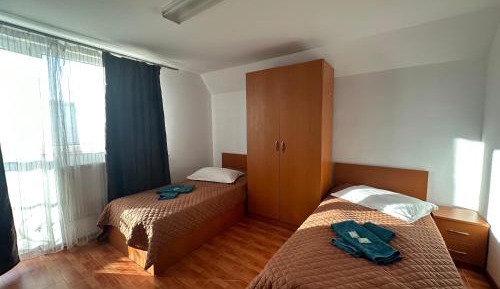 Large Double Room