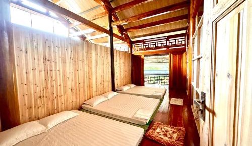 4-Bed Mixed Dormitory Room