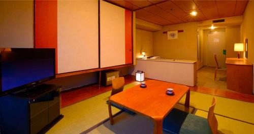 Twin Room with Tatami Area-Type A