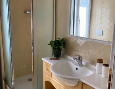 Large Double or Twin Room