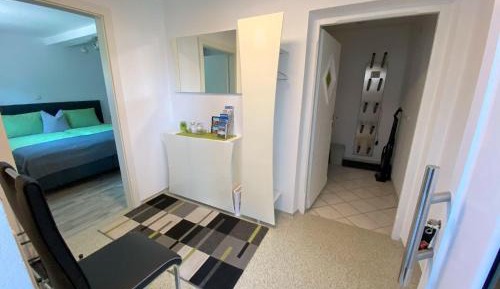 Apartment with Shower