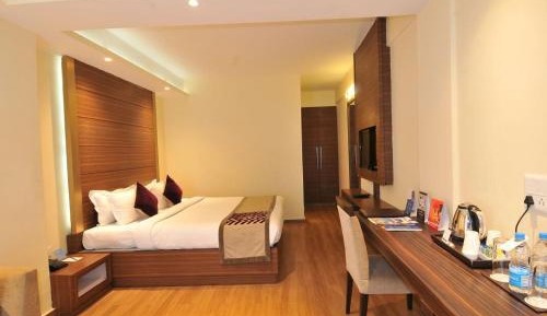 Premium Room - 1 Double Bed, Complimentry Evening Tea-Coffee with cookies at open terrace