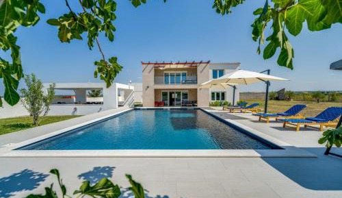 Villa with Private Pool