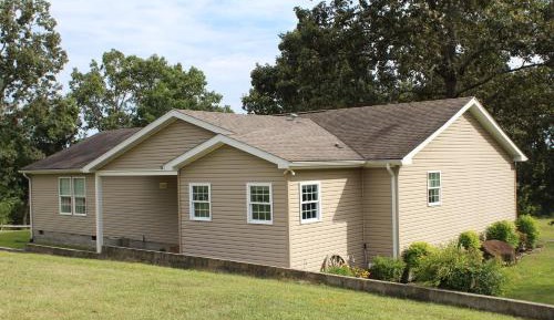Three-Bedroom Holiday Home 