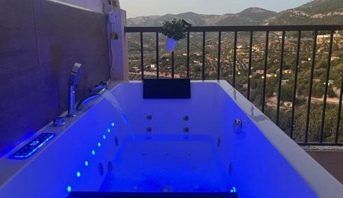 Two-Bedroom Deluxe Apartment