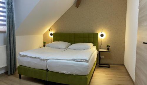 Double Room with Private External Bathroom