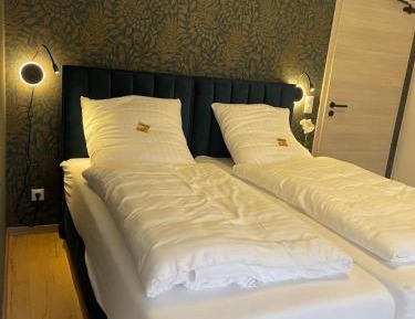 Double Room with Private External Bathroom