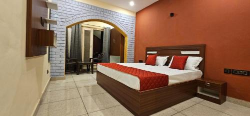 King Room with Mountain View