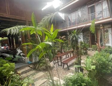 Mixed Dormitory Room