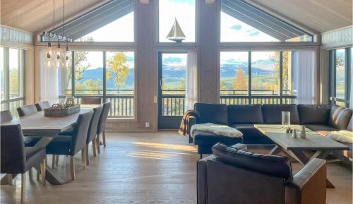 Four-Bedroom Holiday Home