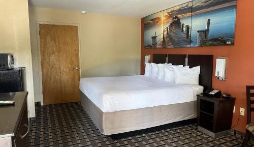 King Room - Mobility Access/Non-Smoking