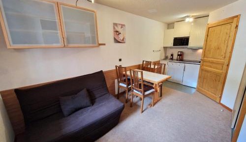 Apartment (5 Adults)