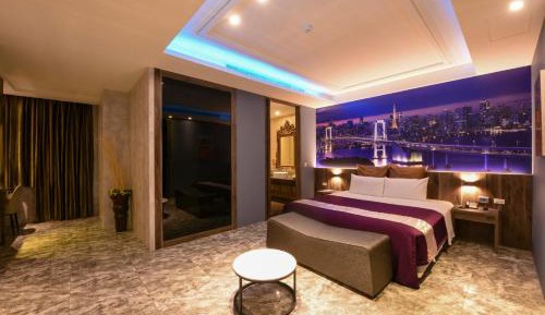 Business Double Room (No private garage) 