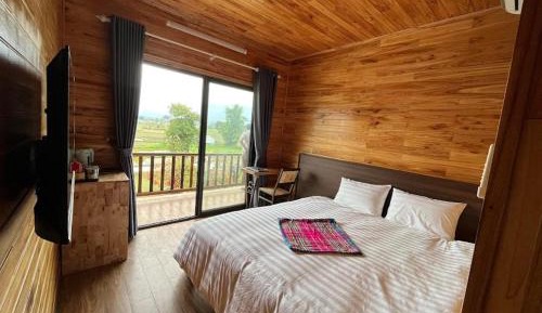 King Room with Balcony