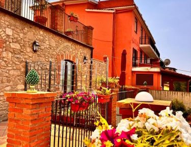 Quadruple Room with Terrace