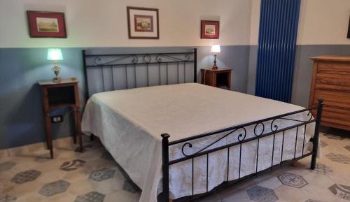 Deluxe One-Bedroom Apartment with City View