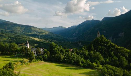 Double Room with Mountain View
