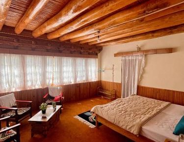 Deluxe Double or Twin Room with Garden View