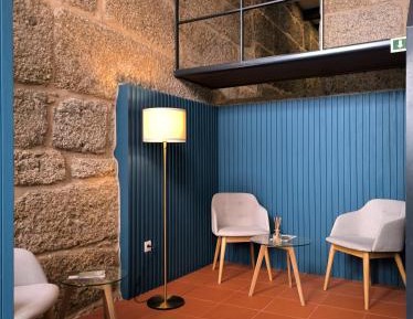 One-Bedroom Deluxe Apartment