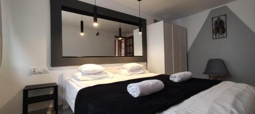 Apartment with Garden View