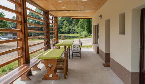 Three-Bedroom Loft Apartment