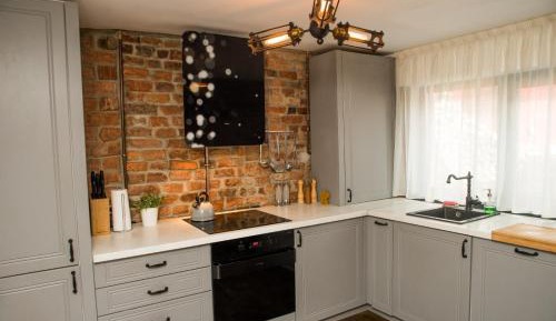 One-Bedroom Apartment with Terrace