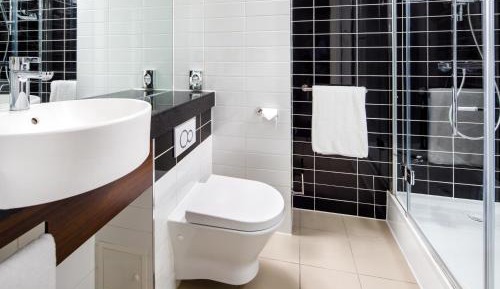 Standard Twin Room with Free Hot Breakfast