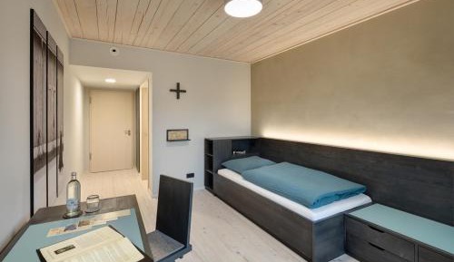 Single Room with Shower