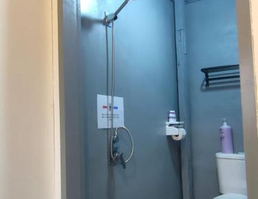 Single Room with Shared Toilet