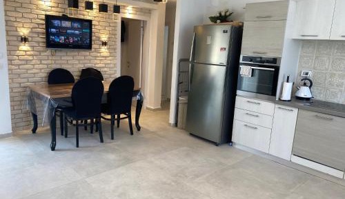 Three-Bedroom Deluxe Apartment