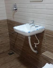 Family Room with Mountain View