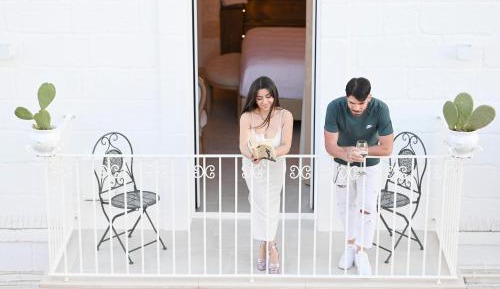 Deluxe Suite with Spa Bath