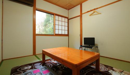 Japanese-Style Room