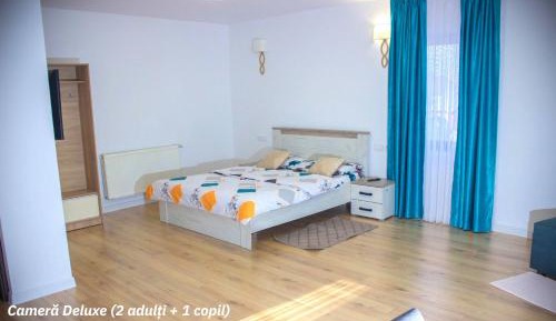Deluxe Room (2 Adults + 1 Child)