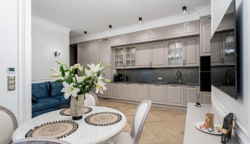 Superior Apartment with Balcony